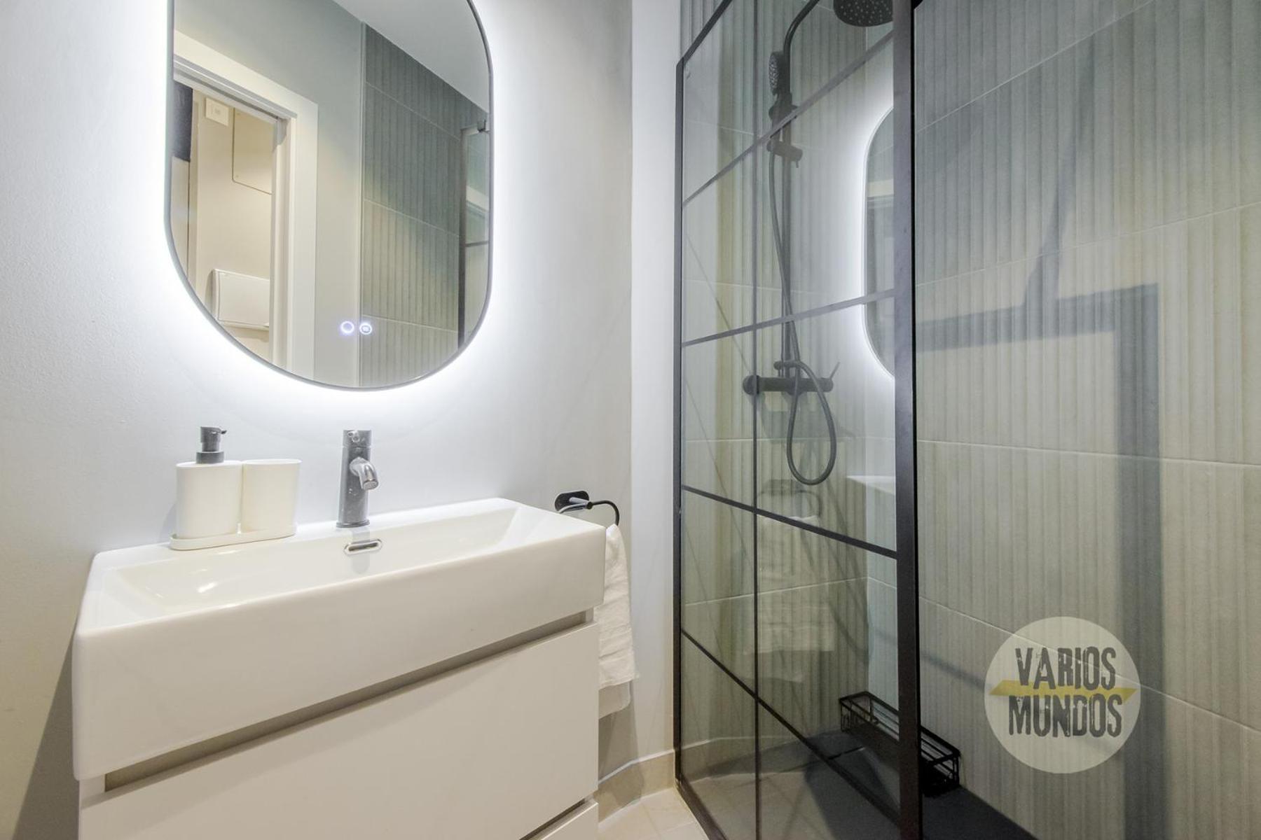 Urban And Central Apt 5Pax En Calle Silva-Gran Via E2 Мадрид Экстерьер фото